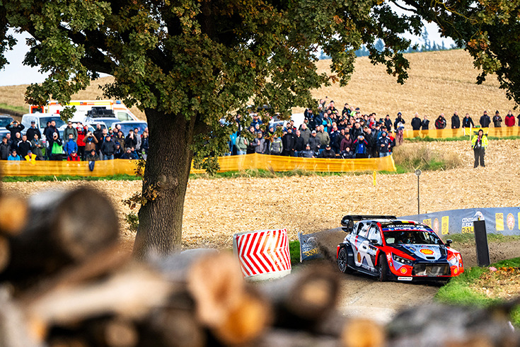 トヨタGRがWRCのチーム王座を確定！次戦ラリージャパンに凱旋、ドライバー王座は大接戦に