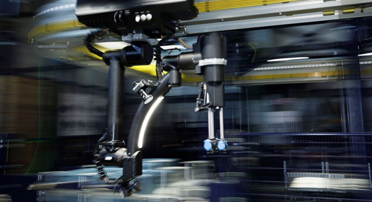 Amazon、複数のAIロボットを統合制御する「次世代ロボットシステム」と「運用管理者を支援するAIエージェント」を発表