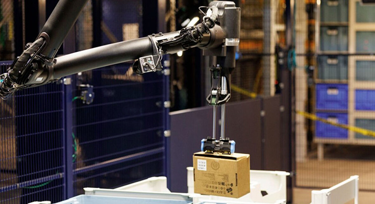 Amazon、複数のAIロボットを統合制御する「次世代ロボットシステム」と「運用管理者を支援するAIエージェント」を発表