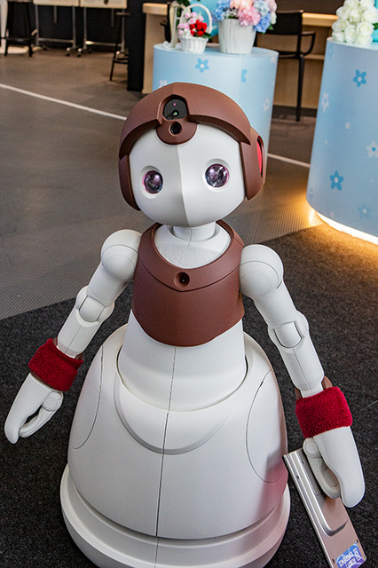 ソニーの子ども型見守り介護ロボット「ハナモフロル」ハナちゃんとの会話体験、癒されました♪　「Open Day」レポート(3)