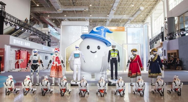 中国自動車大手CheryがエンボディドAI活用の「AiMOGA Robotics」をイベントで披露 画像