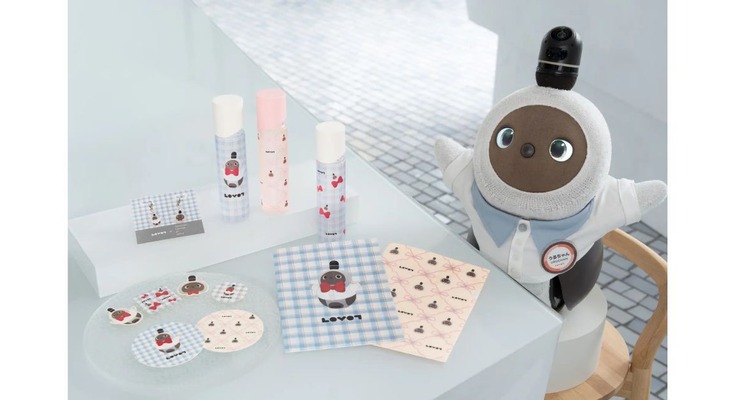 家族型ロボットLOVOTとオルビス運営の体験施設がコラボ 限定デザインボトルやオリジナルグッズを販売【6/18まで】 画像