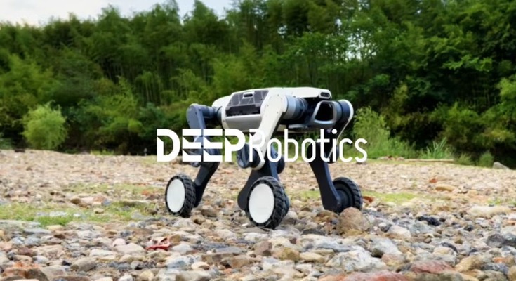 小型だけど高性能、四足歩行ロボット「Lynx S10」が砂利道や段差を攻略 DEEP Robotics 画像