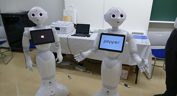 IoT活用の製造革新、事業者とサプライヤーのマッチングでロボット本格普及へ ロボット革命イニシアティブ協議会からの提案 画像