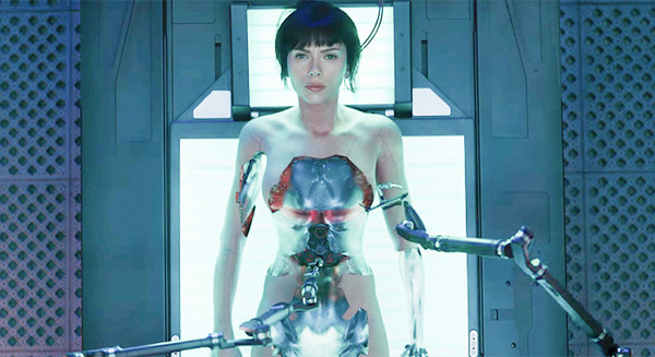 「攻殻機動隊」の実写ハリウッド版の映画「GHOST IN THE SHELL」予告編と義体換装シーンの動画が話題に 画像