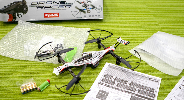 京商製、低空飛行レース用ドローン「DRONE RACER」レビューvol.2「開封の儀!」 画像