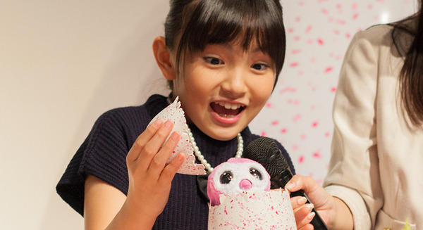 タカラトミーの新感覚ペット型ロボット玩具「うまれて!ウーモ」が爆売れ中！ 来年1月下旬再販へ 画像