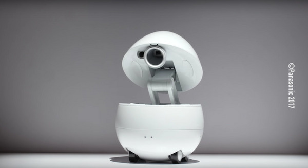 【動画あり】パナソニックが最新ロボットに関する公式発表、高さ35cmの「卓上パートナーロボット」 画像