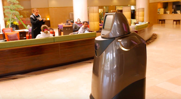 パナソニックが自律搬送ロボット「HOSPI(R)」での実証実験を発表、ドリンクサービスや下げ膳を実施 画像