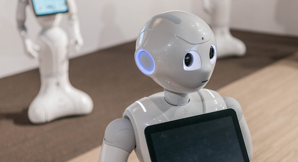 ソフトバンク、小中学校282校に続き、全国28の非営利団体などにPepperを無償貸し出し 画像
