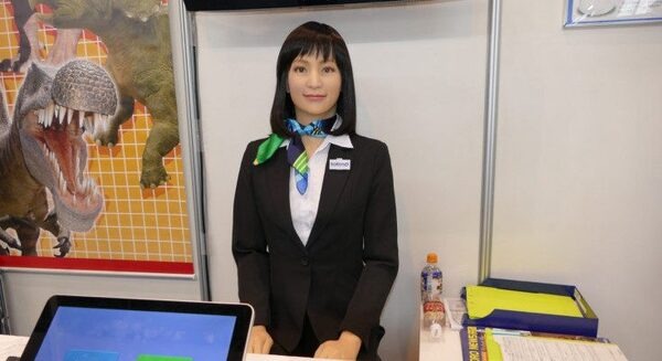 サービスロボット市場に新たな活路を模索する協栄産業の取り組み 「クラウド」、「案内ロボ」から「点検ロボ」まで 画像