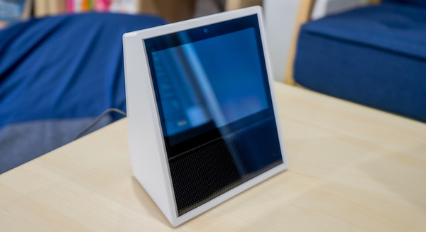 【使うと違法？】ディスプレイ搭載の最新音声アシスタント「Amazon Echo Show」が届いたよ！ 開封の儀！ 画像