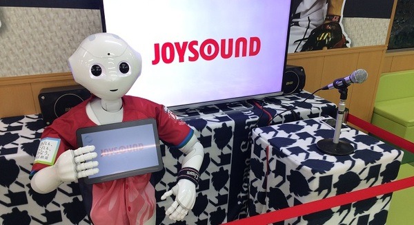 西武ライオンズキッズパークのPepperと一緒にカラオケ!球団歌やこどもに人気の全13曲、Pepperとのデュエットも 画像