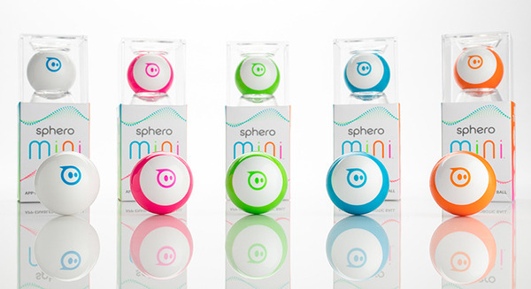 【速報】ピンポン玉サイズのロボティックボール「スフィロ ミニ」発表！顔で操縦する「フェイス・ドライブ機能」ってなんだ? 画像
