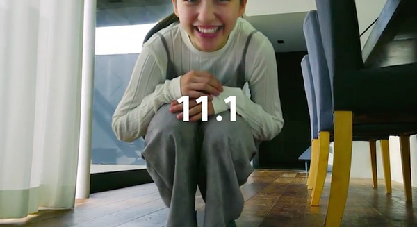 ソニー新製品のディザー動画が公開。これは「あの」ロボットからの動画？ 画像