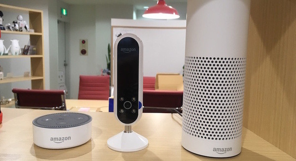日本未上陸の「Echo Look」開封の儀！ 「カメラ」と「Amazon Alexa」搭載デバイス 画像