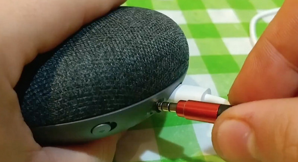 【魔改造】Google Home Miniに3.5mmオーディオジャックを追加する技 画像