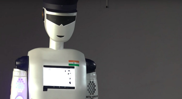 インドで警察ロボットが初導入　犯罪や苦情を警察署に通知 画像