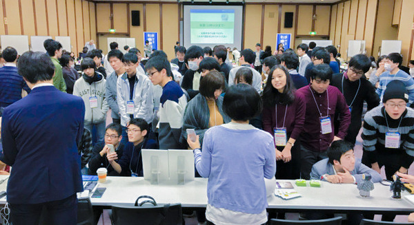 福岡で学生向け「ロボットアイデアソン」が開催　地元の有力企業、学生112名、ロボット6種が集結 画像