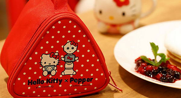 Pepperとキティちゃんがコラボ！「Hello Kitty コラボ Pepper おにぎりポーチ」を数量限定で発売 画像