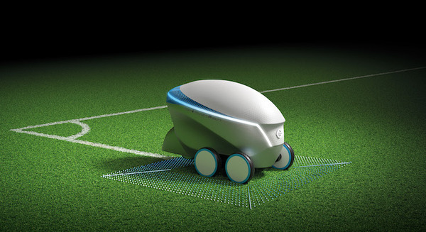 日産の白線引くロボット「ピッチアール」、UEFAチャンピオンズリーグ決勝で活躍 画像