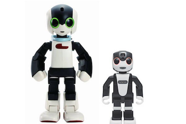 【ロボ・ガレージ】RoBoHoN（ロボホン）とRobi（ロビ）、見た目はどう違うのか？【高橋智隆さん】 画像