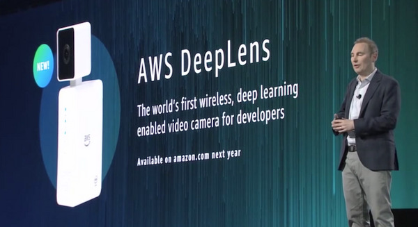 AWSがDeepLens発売、価格は249ドル　ポイントは10分で深層学習を始められる手軽さ 画像