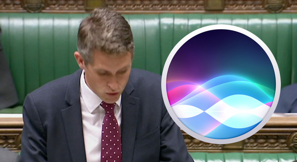 英国防相が議会でスピーチ中に誤ってSiriを起動、これは焦る。 画像