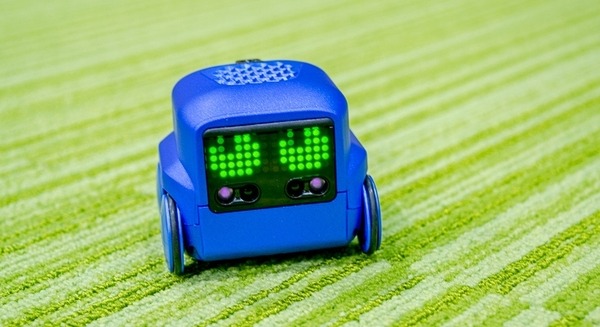 本日発売の新ロボット「ハロー！QB」で遊んでみた！ 小学生男子におすすめ！ 画像