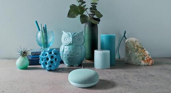 Google Home Mini新色「アクア」、米国のGoogle StoreとWalmartで購入可能に 画像