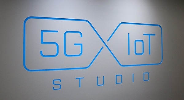 ソフトバンクの「おでかけ5G」構想　なぜ地域産業の活性化と高セキュリティー化につながるのか 画像