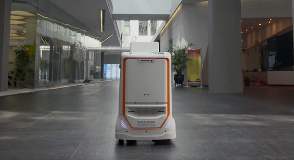 セグウェイがデリバリーロボット「Loomo Delivery」を発表！ CES2019で初披露へ 画像