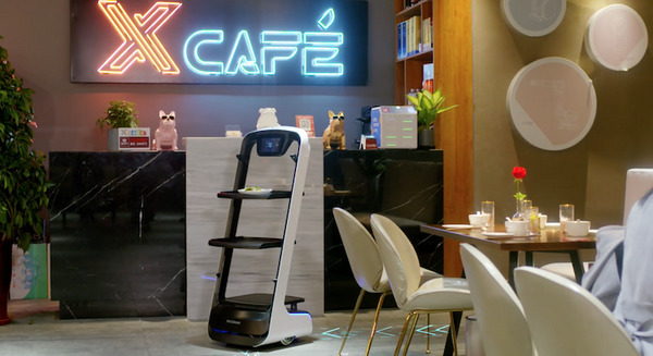 中国の最新ロボットレストラン、オープン51日目で来店者3万5千人を突破！ 調理から配膳までを自動化 画像