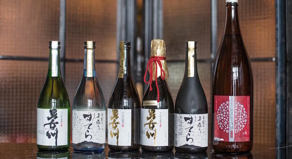 温度によって色が変わるIoT温度シール「PSC」を使って日本酒を品質管理　つくば市が「Society 5.0」支援事業で海外輸送等の実証実験 画像