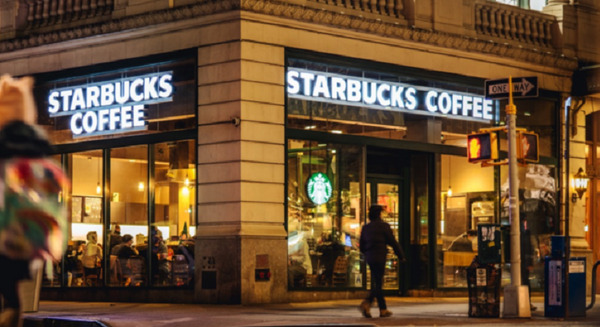 スターバックスがMicrosoft Azureを活用した「強化学習」や「IoTによるトラブル予測」「ブロックチェーン」を導入 画像