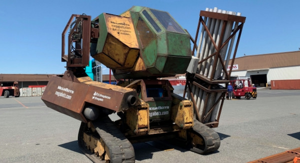 高さ4.5メートルの巨大ロボット「アイアン・グローリー」のイベント展示を本格マーケティング展開へ　三笠製作所とRDS 画像