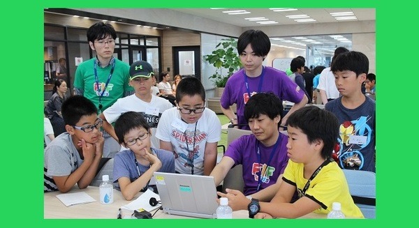 「AIは最初は弱かったけど学習して強くなるのが面白かった」小中学生がリバーシでAIのしくみを学ぶ『人工知能のしくみを学ぼう！』開催　FIF 画像