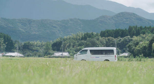 ドコモのオンデマンド「AI運行バス」運行開始　 乗合型公共交通サービスとして鹿児島県 肝付町で 画像
