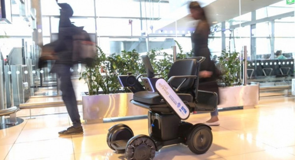 WHILL 2019年に国内外の5つの空港で「WHILL自動運転システム」の実証実験を実施　2020年は順次実用化を目指す 画像