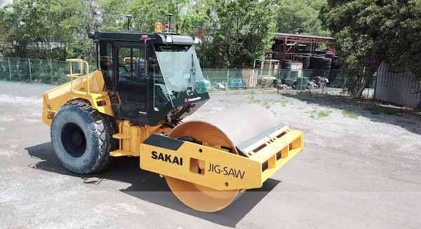 自律・協調制御や遠隔操縦、自動運転のロードローラ開発が進む　土木作業・建築現場の業界標準を目指すASCSプロジェクト 画像