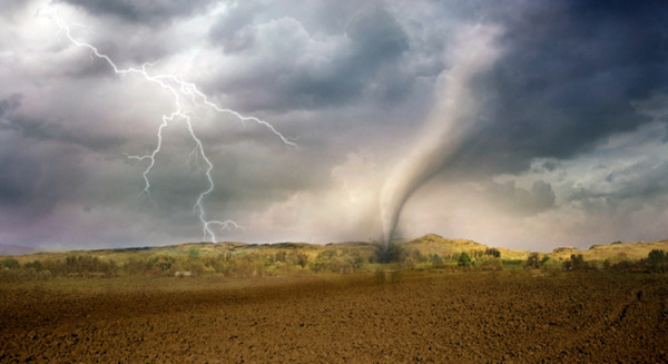竜巻、突風、局地的大雨などの自然災害をAIが高精度に自動予測 インキュビットが気象庁の研究開発委託先として 画像