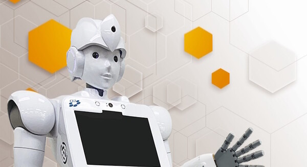 横須賀市役所に訪れる人をAIロボット「AYUDA」が案内 簡単な日常会話も実現 自治体での実証実験は2例目 画像