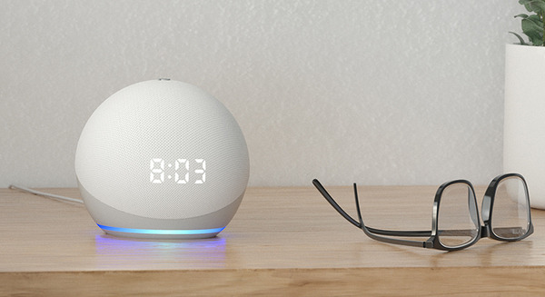 Amazon Echoシリーズの新製品を発表!今度のEchoは球体デザイン、音質をさらに改良 「Echo」「Echo Dot」「Echo Dot with clock」 画像