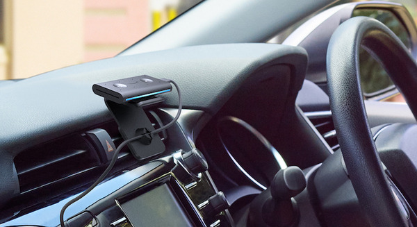クルマでもアレクサ！Echoシリーズ初の車載デバイス「Echo Auto」がついに日本で発売  3,500以上のAlexaスキルに対応 画像