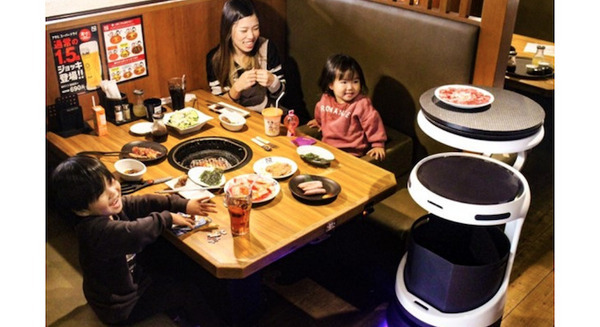 配膳・運搬ロボット「Servi」を「牛角」「しゃぶしゃぶ温野菜」「土間土間」の一部店舗で先行導入 レインズインターナショナル 画像