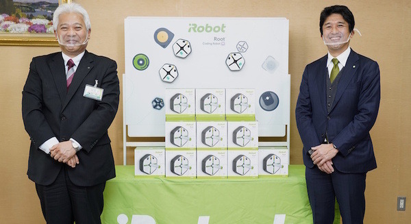 アイロボットジャパン プログラミングロボット「Root」を杉並区へ100台寄贈 松庵小学校・桃井第二小学校・済美小学校を中心に活用 画像