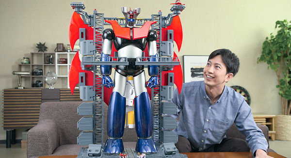 身長75cmの巨大メタル「マジンガーZ」目からLEDのビーム、ルストハリケーンは霧を噴射　週刊『鉄の城 マジンガーZをつくる』 画像