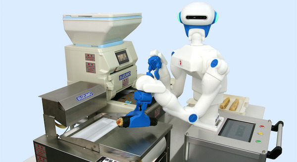 アールティの協働ロボット「Foodly」が巻き寿司製造を自動化 鈴茂器工の「海苔巻きロボット」と連携 画像