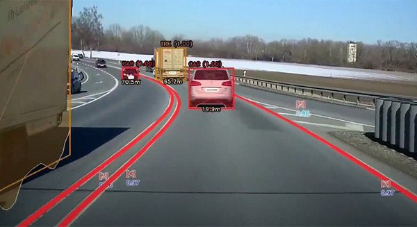 ストラドビジョン 車線維持支援の「AR」技術や自動パーキング向け「サラウンドビューモニタリング」技術を独自動車メーカーに提供 画像