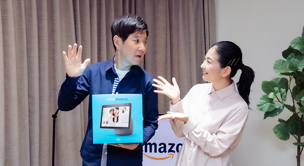 「Amazon Echo Show 10」新製品発表会を開催 Alexaの3つの新機能も発表 関根勤さん親子がゲストで登場 画像